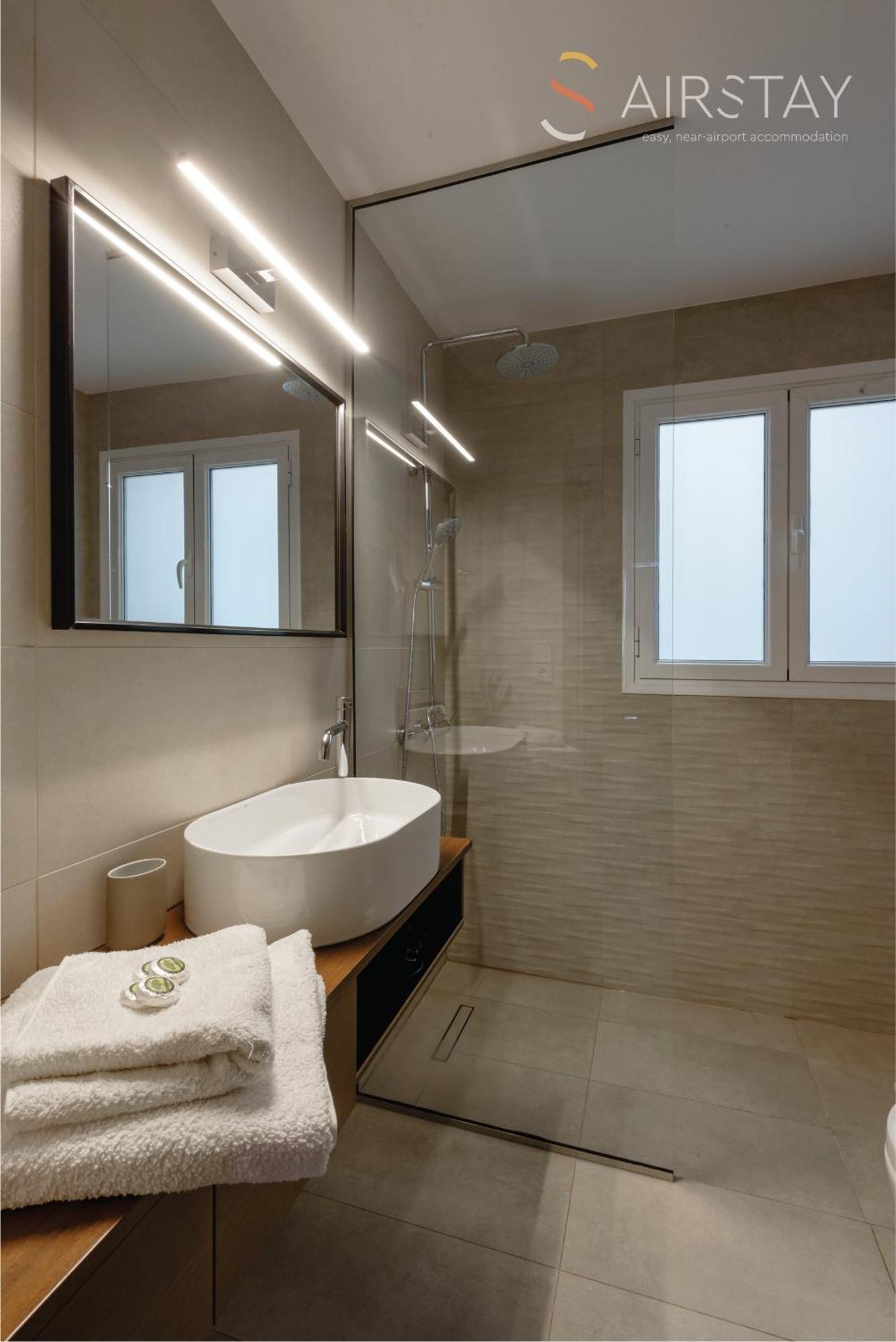 Apartment Akali Airport By Airstay *